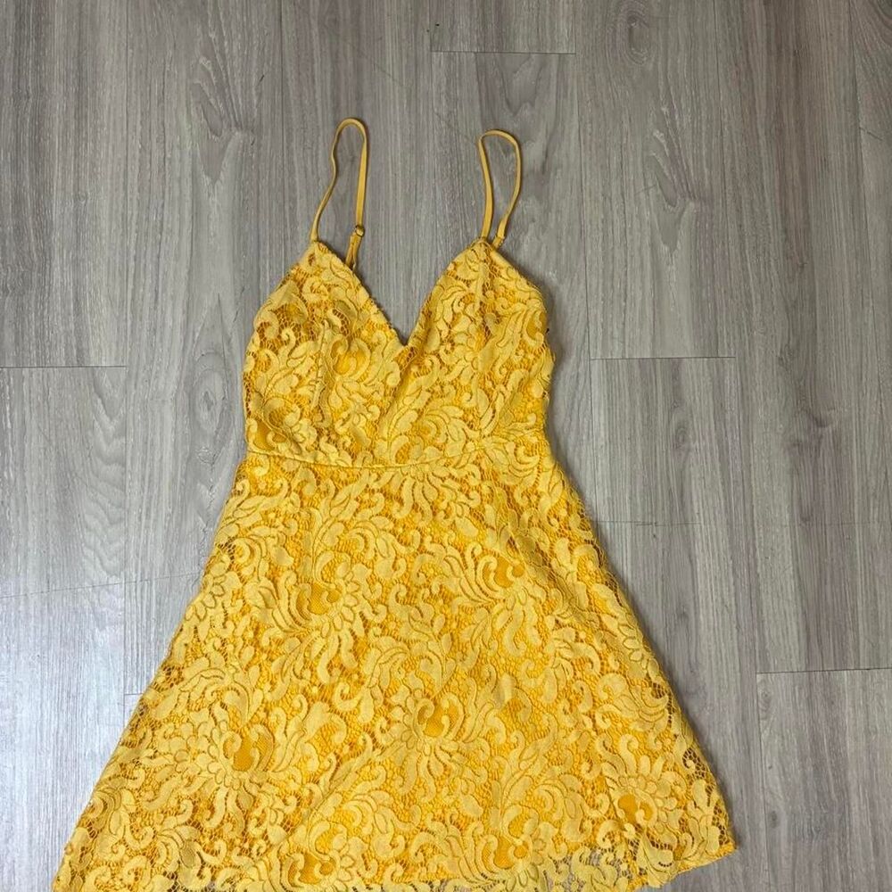 Lulus Women's Yellow Dress